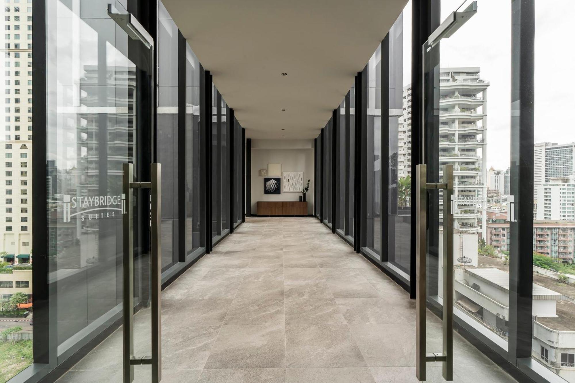 Staybridge Suites Bangkok Sukhumvit By Ihg Exterior foto