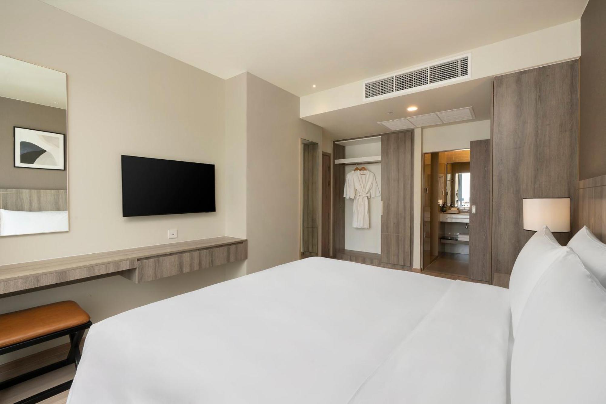 Staybridge Suites Bangkok Sukhumvit By Ihg Exterior foto