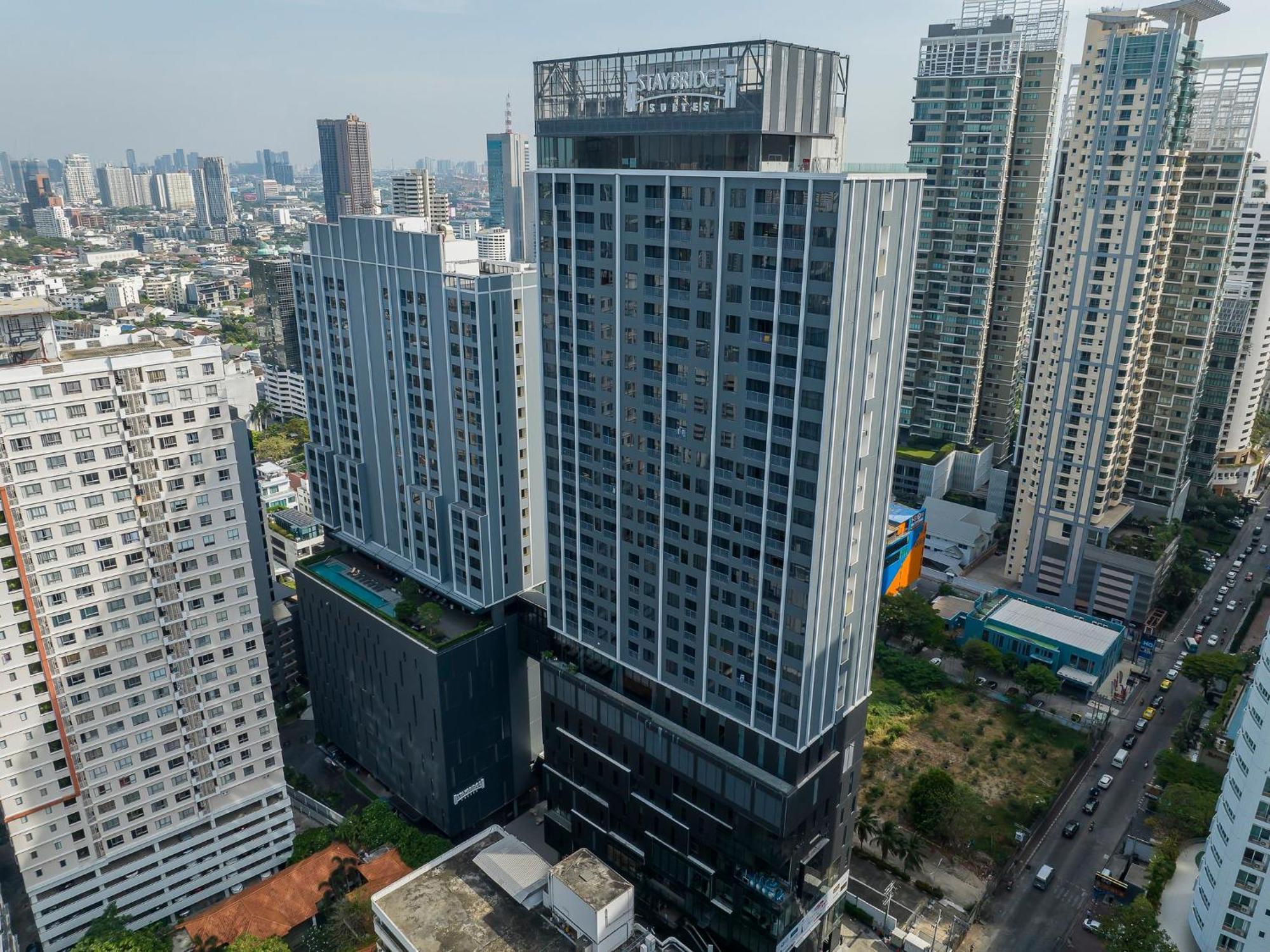 Staybridge Suites Bangkok Sukhumvit By Ihg Exterior foto