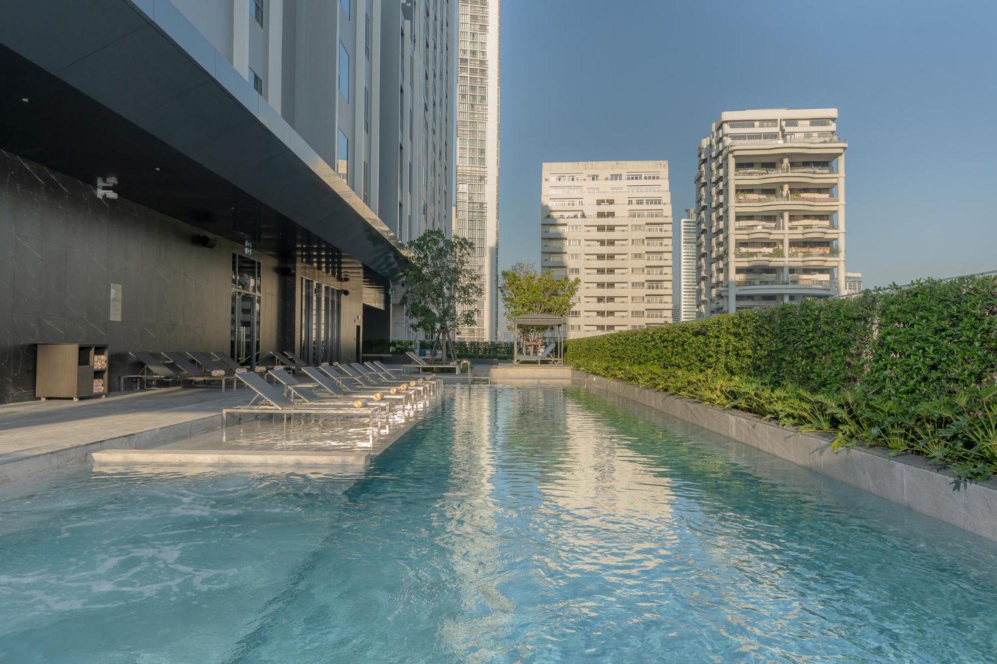 Staybridge Suites Bangkok Sukhumvit By Ihg Exterior foto